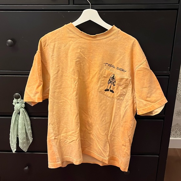 Custom T-shirt - Picture 1 of 2